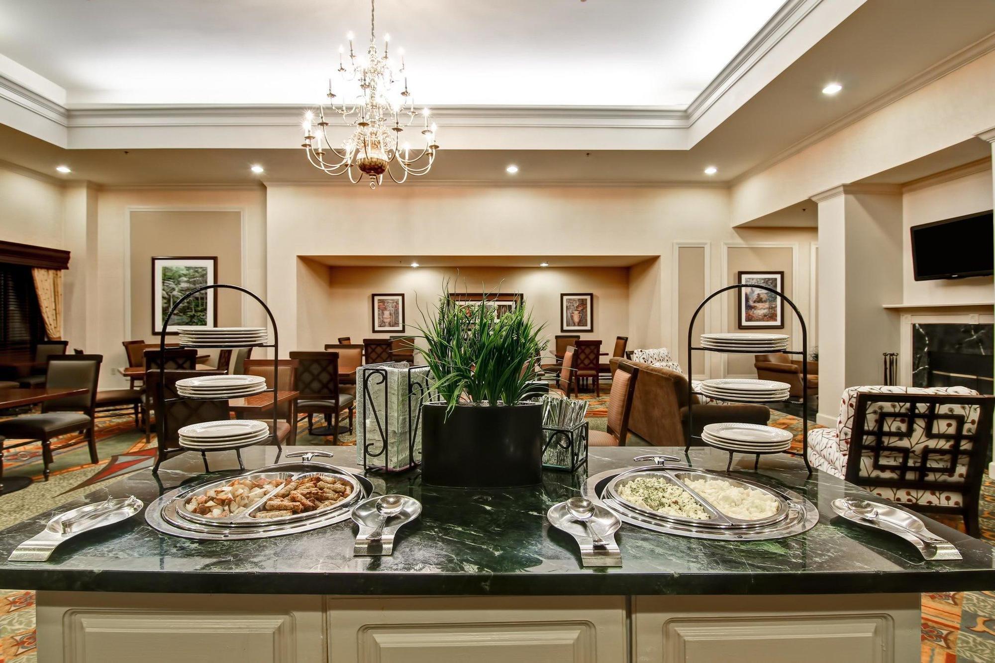 Homewood Suites By Hilton Atlanta Lenox Buckhead Bagian luar foto