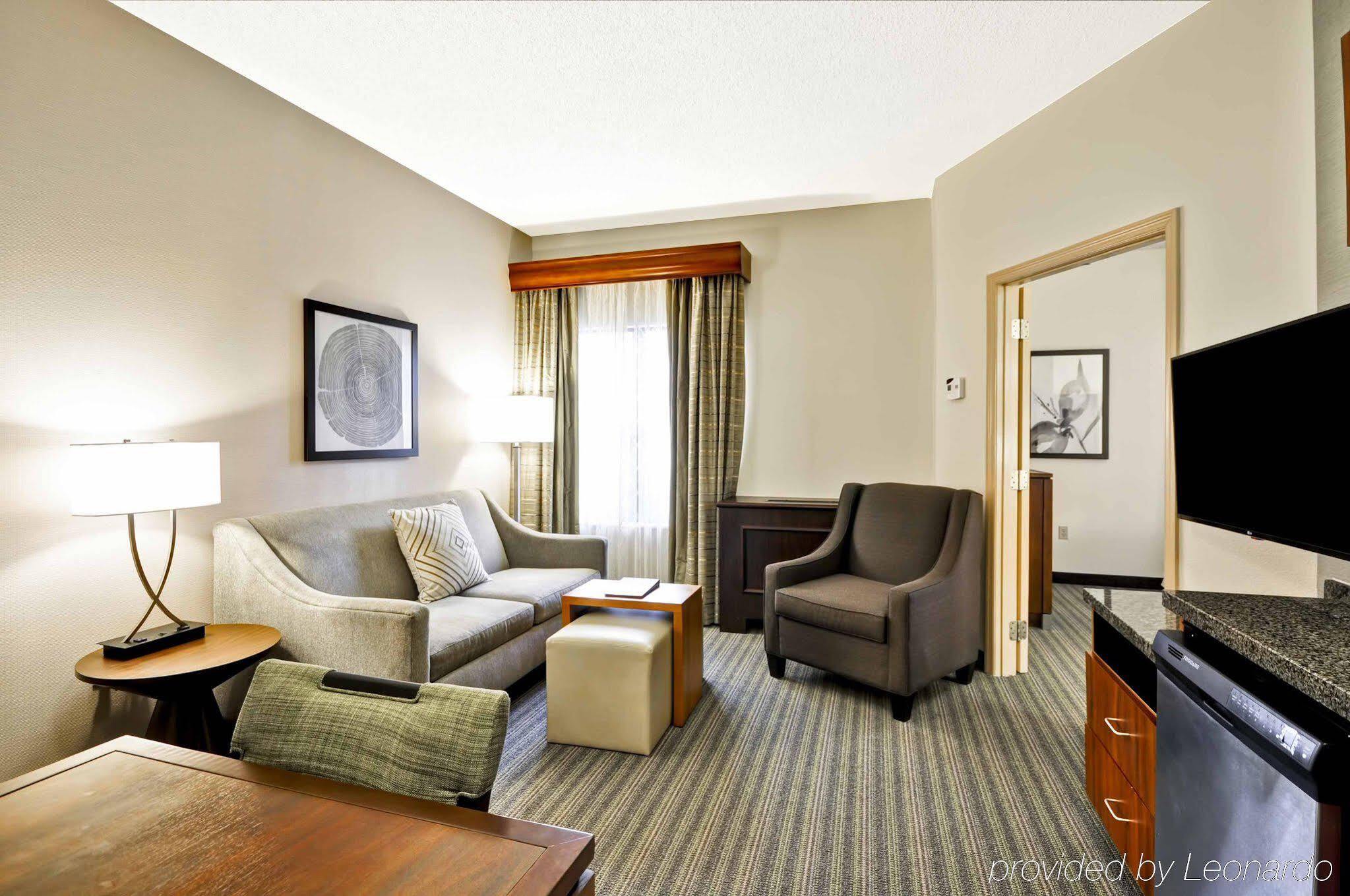 Homewood Suites By Hilton Atlanta Lenox Buckhead Bagian luar foto